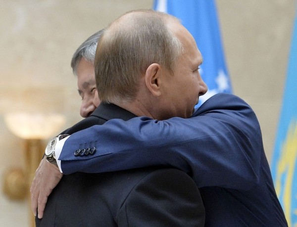 For Americans, Dictators Never Looked So Good