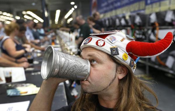 British Girls Have a Serious Drinking Problem