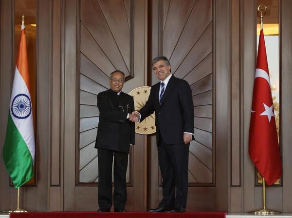 Turkey's Comet More Like Shooting Star