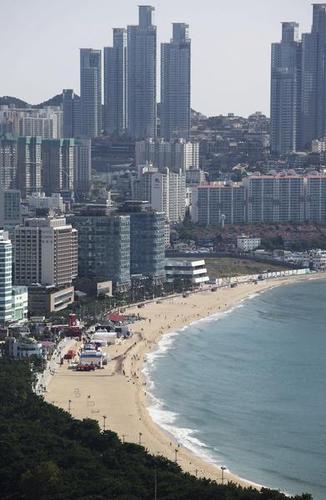 Disgusting Toilets and the Future of China