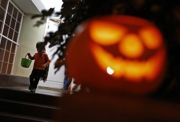 Germans Cringe at Rise of Halloween