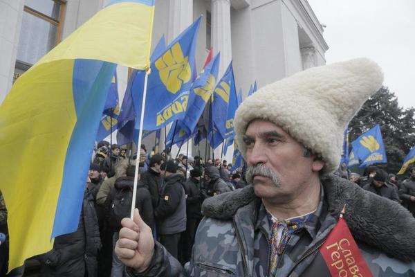 Stumbling into Ethnic Quagmire in Ukraine