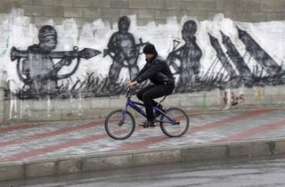 Israel Can't Cope with Rocket Threat