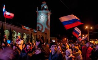 Why Russians Long for the Soviet Union