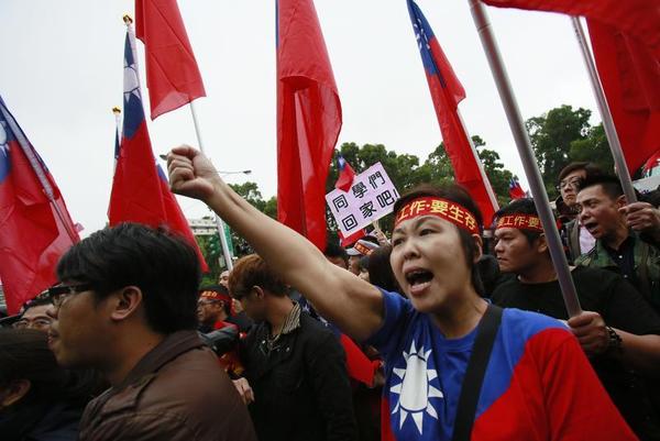 Is China Losing Taiwan?