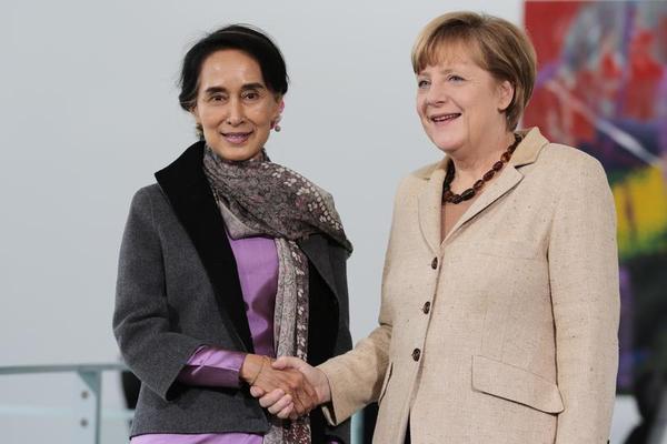 Ukraine Conflict Sparks German Identity Crisis