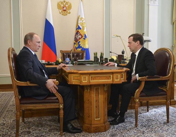 How Russia Is Splitting the EU