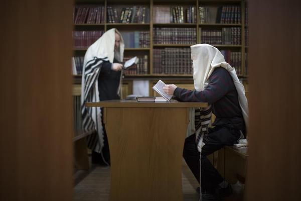 Russia's Propaganda War a Danger for Ukraine's Jews