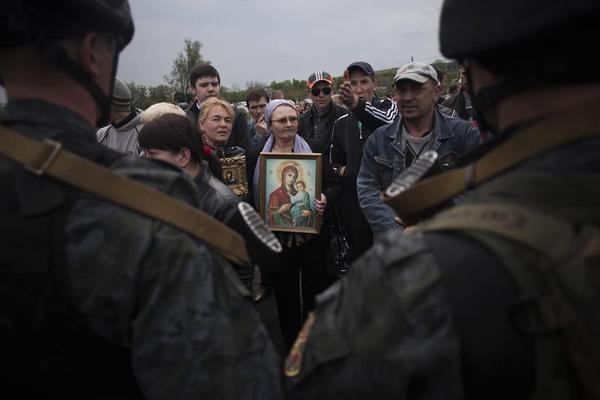 How Russia Conquered Eastern Ukraine
