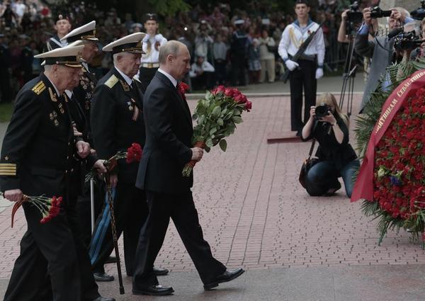 How Vladimir Putin Is Walking All Over Us