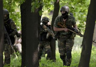 Between Guns and Disgust in East Ukraine
