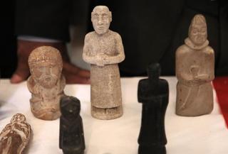 How Terror Fuels the Illegal Antiques Trade