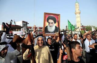 Answering Cleric's Call, Iraqi Shiites Take Up Arms