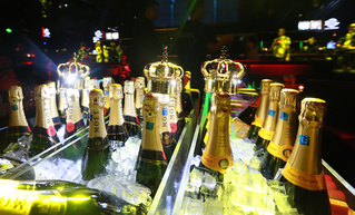 China's Super Rich Party Elite Don't Give a F*ck