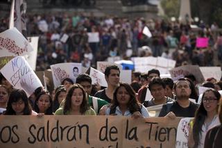 Massacre a 'Delicate Moment' For Mexico's President