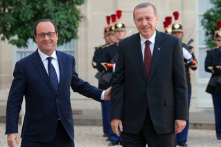 Turkey's Sultan Builds Himself a Palace