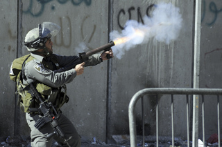 Netanyahu: We Won't Be Kicked Out