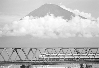 Japan's 300 MPH Train