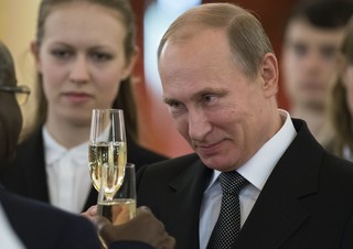 Putin Willing to Throw the Dice on Ukraine