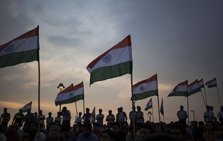 Keeping Peace Between South Asian Nuclear Powers