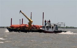 Gulf Coast Crisis Deepens