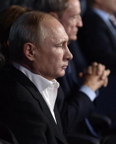 The 'Putin Has Aspergers' Story Is Absurd