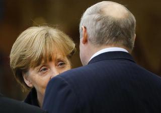 The Illusions of Kremlin Accomodators