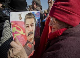 The Ominous Lure of the Russian Past