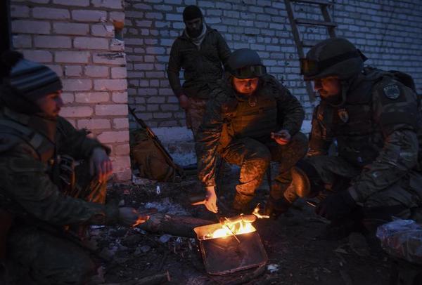 How Many Neo-Nazis Fight for Ukraine?
