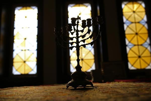 Spain to Expelled Jews: Come Back!