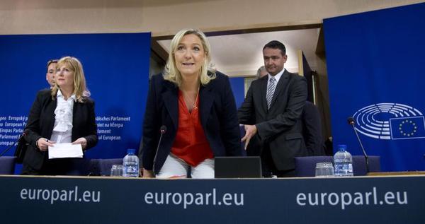 Le Pen Launches New Anti-EU Group