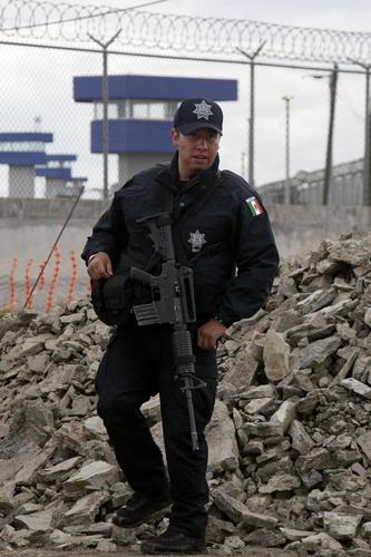 A Mexican Kingpin's Great Escape