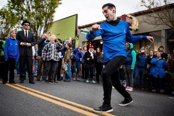 Welsh Gov't Responds to UFO Questions in Klingon