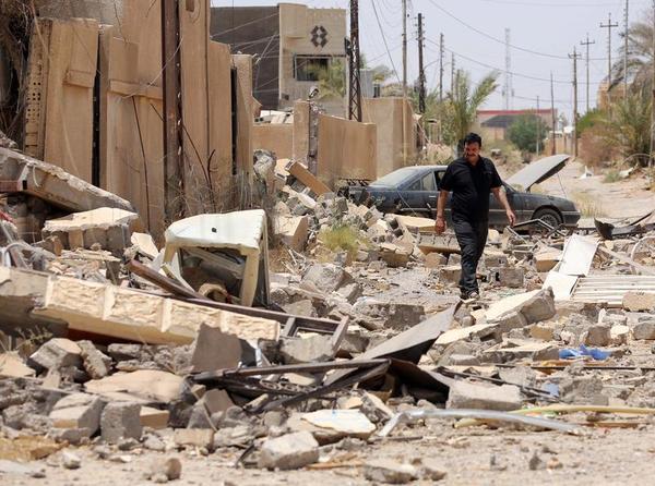 Tikrit, Abandoned by ISIS, Lies in Ruins