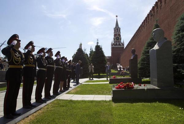 Moscow's Showcase Democracy Is a Sham