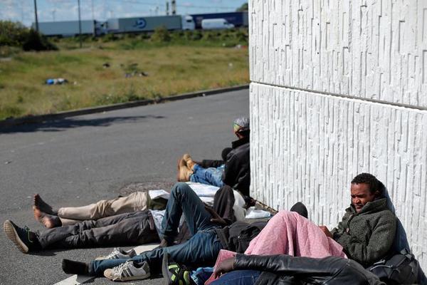 Migrants in Calais Are a Big Problem for UK
