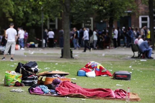 Can Germany Handle 400,000 Refugees?