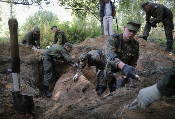 Russia and the Cold War Warriors