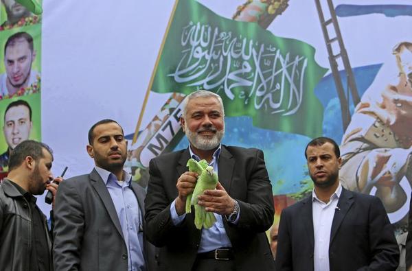 Will Russia Be Hamas' Bridge to the World?