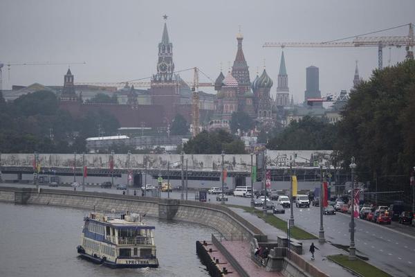 Kremlin's 'Shadow Power' Tarnishes Its Image