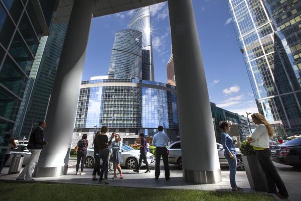 Keeping an Eye on the Russian Financial Market