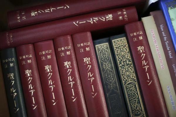 Why 'Mom' & 'Dad' Sound Similar in Many Languages
