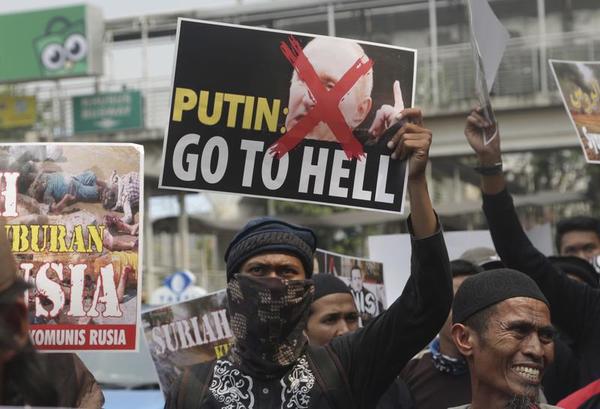 Stop Swooning Over Putin