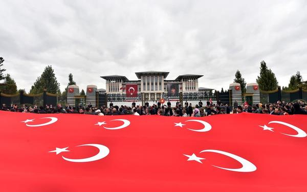 Erdogan Seeks to Consolidate Rule in Turkish Vote