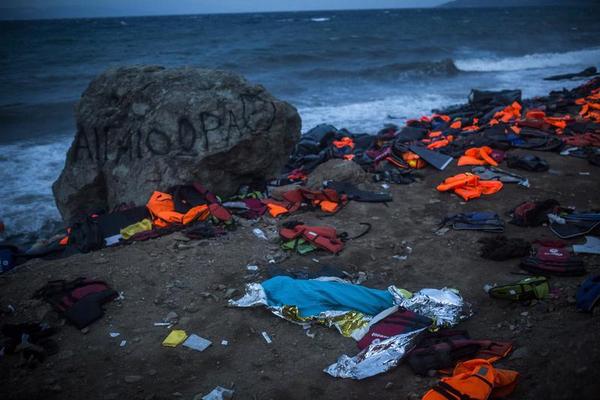EU Eyes Plan to Tackle African Migrants
