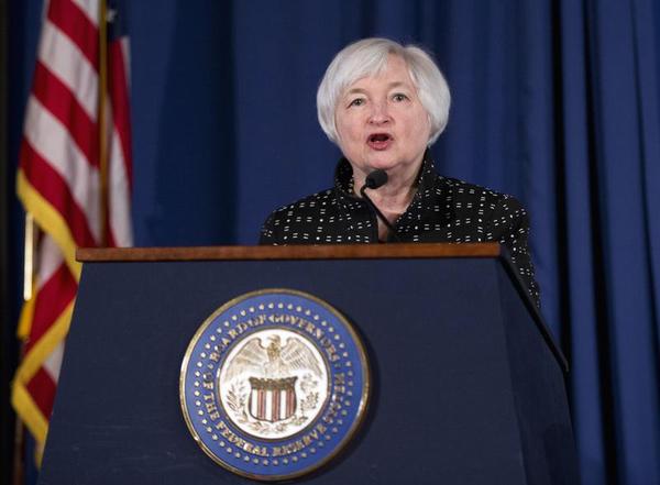 Don't Fear a Rising Dollar