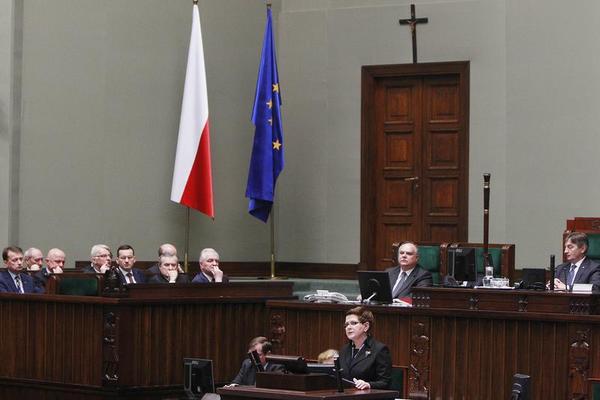 It's a Reverse 1989 Across Europe