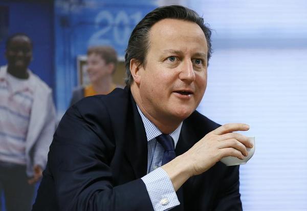 David Cameron Is Such a Phony