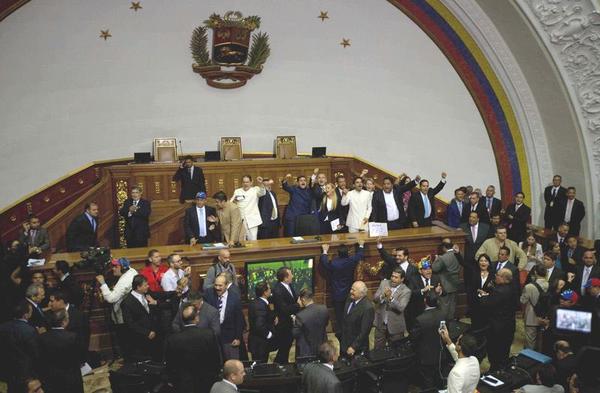 Venezuela Swears In Opposition-Led Assembly