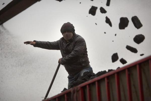 China Struggles to Kick Its Coal Addiction